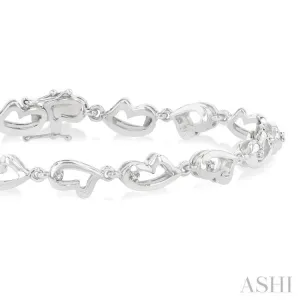 1/20 Ctw Heart Shape Single Cut Diamond Bracelet in Sterling Silver