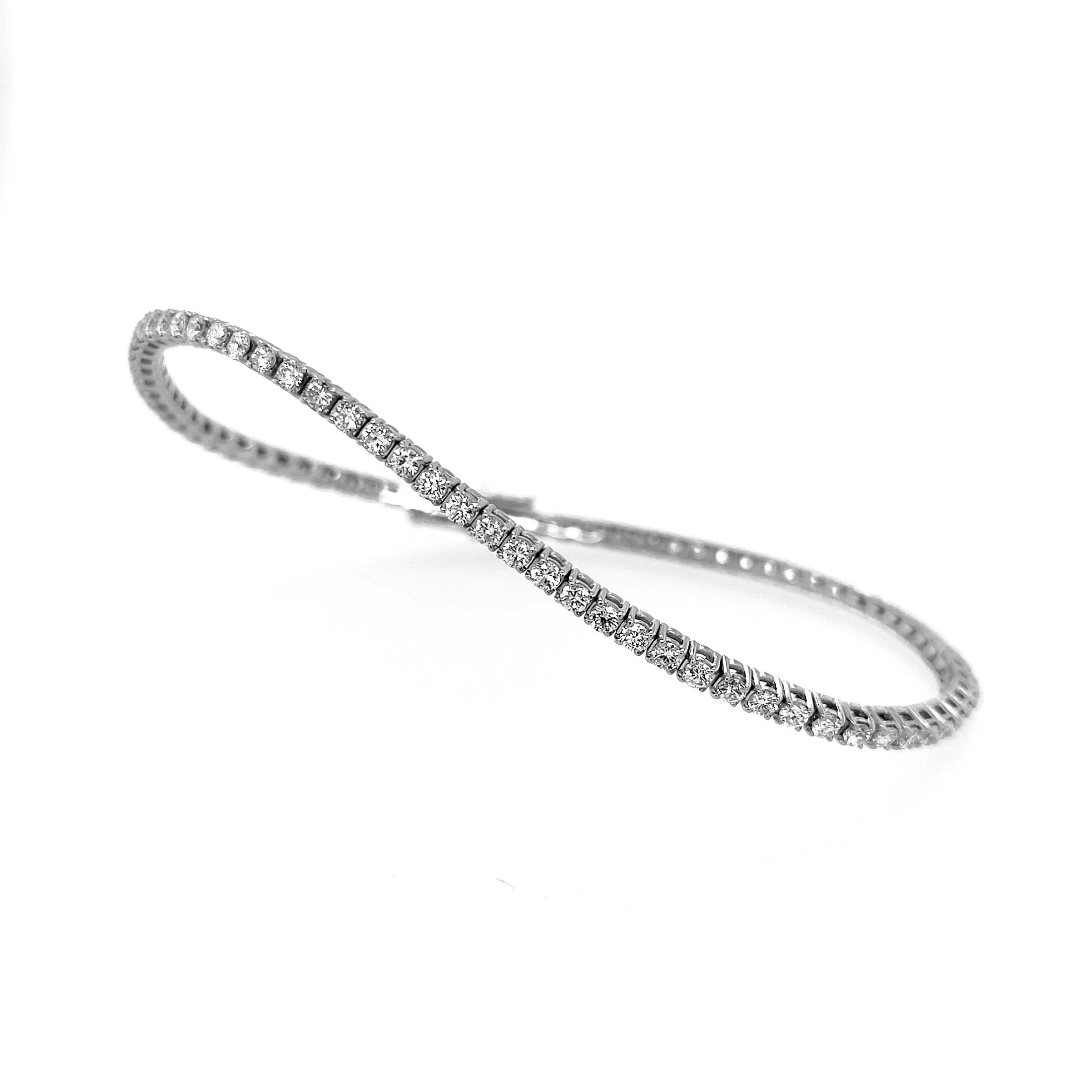 18ct White Gold 3.00ct Diamond Line Bracelet