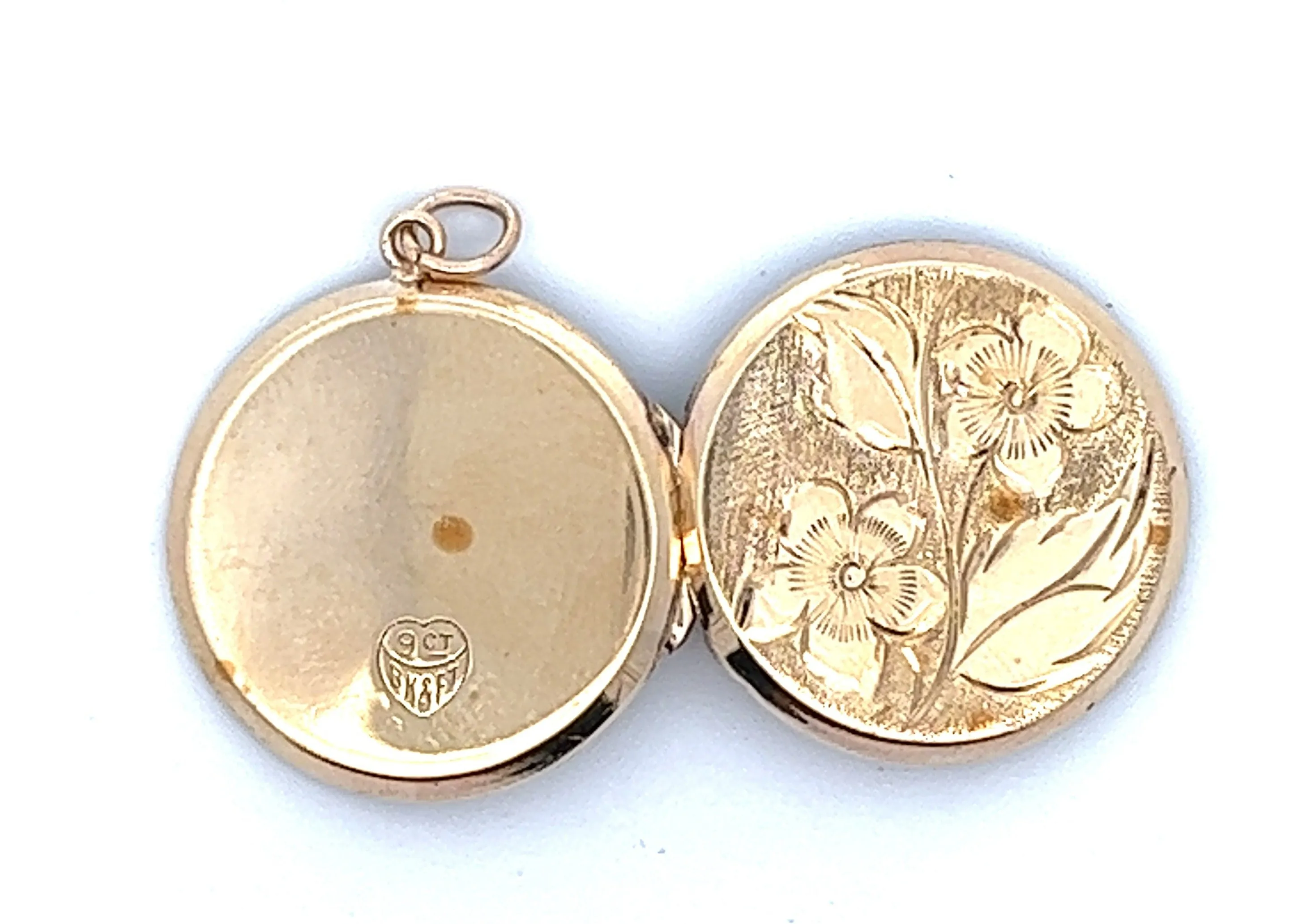 9ct Yellow Gold Opening Photo Locket with Hand Engraved Front