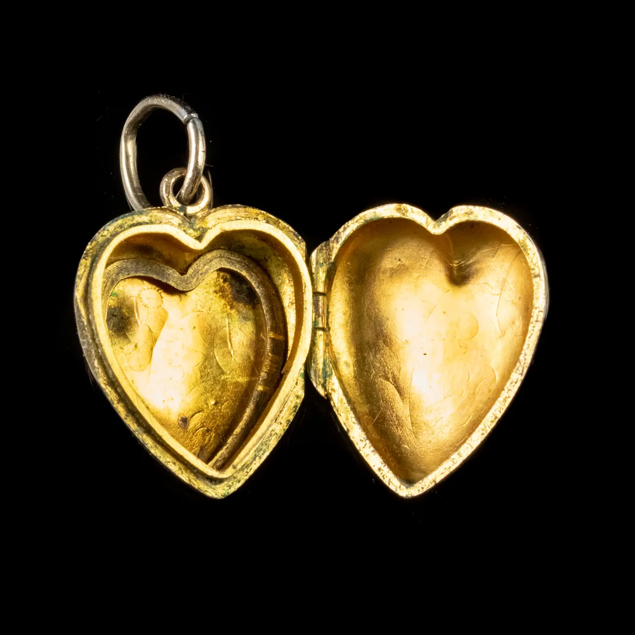 Antique Victorian Heart Forget Me Not Locket 9Ct Gold Circa 1900