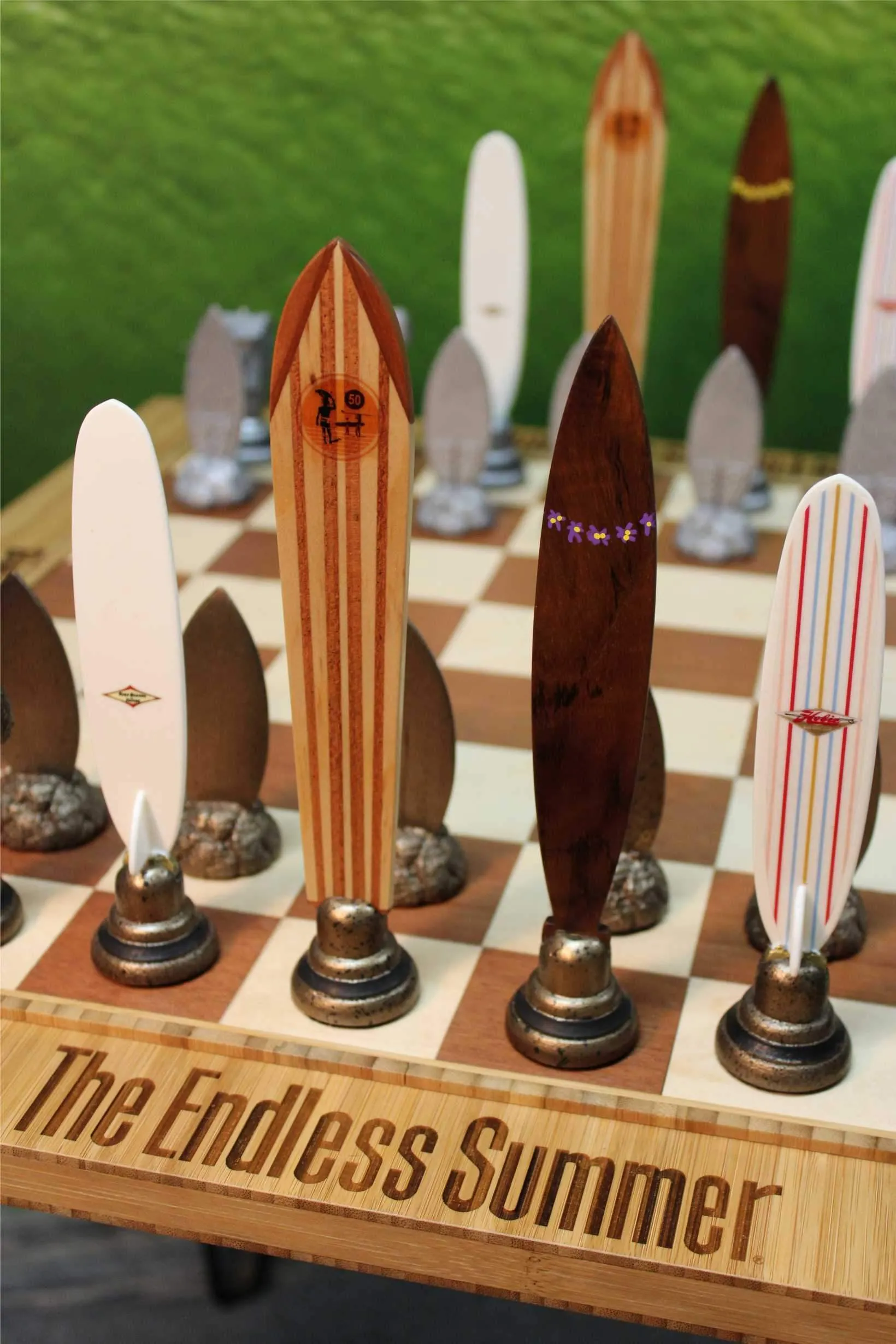 Dave Reynolds Special Edition Endless Summer Chess Set