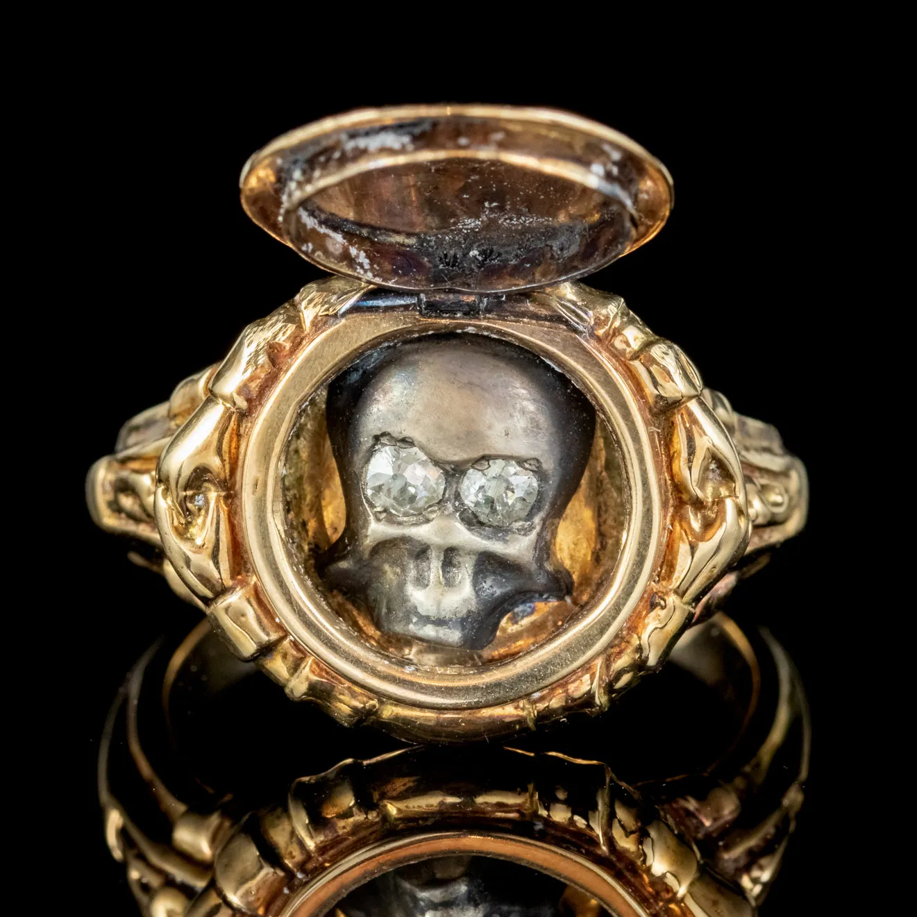 Memento Mori Locket Diamond Skull Ring 18ct Gold