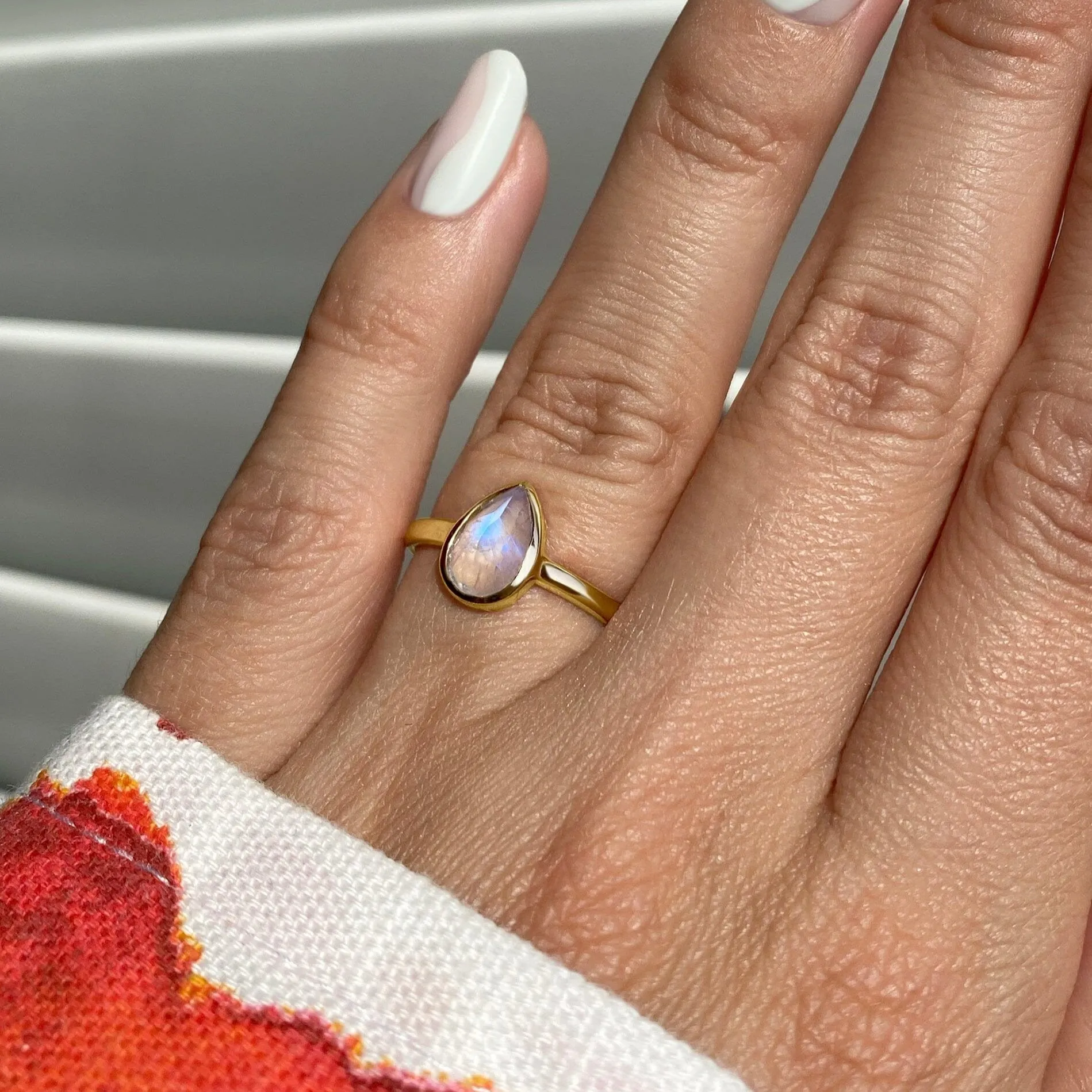 Moonstone Ring - Skin Kiss