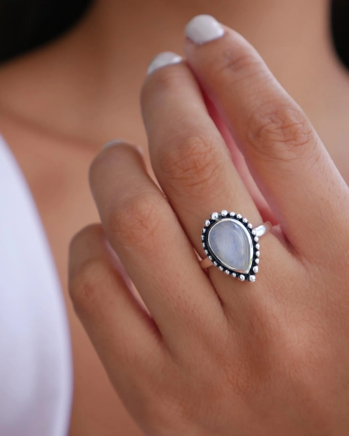 Moonstone Silver Ring, 925 Sterling Silver Natural Moonstone Birthstone Pear Shape Chakra Statement Ring