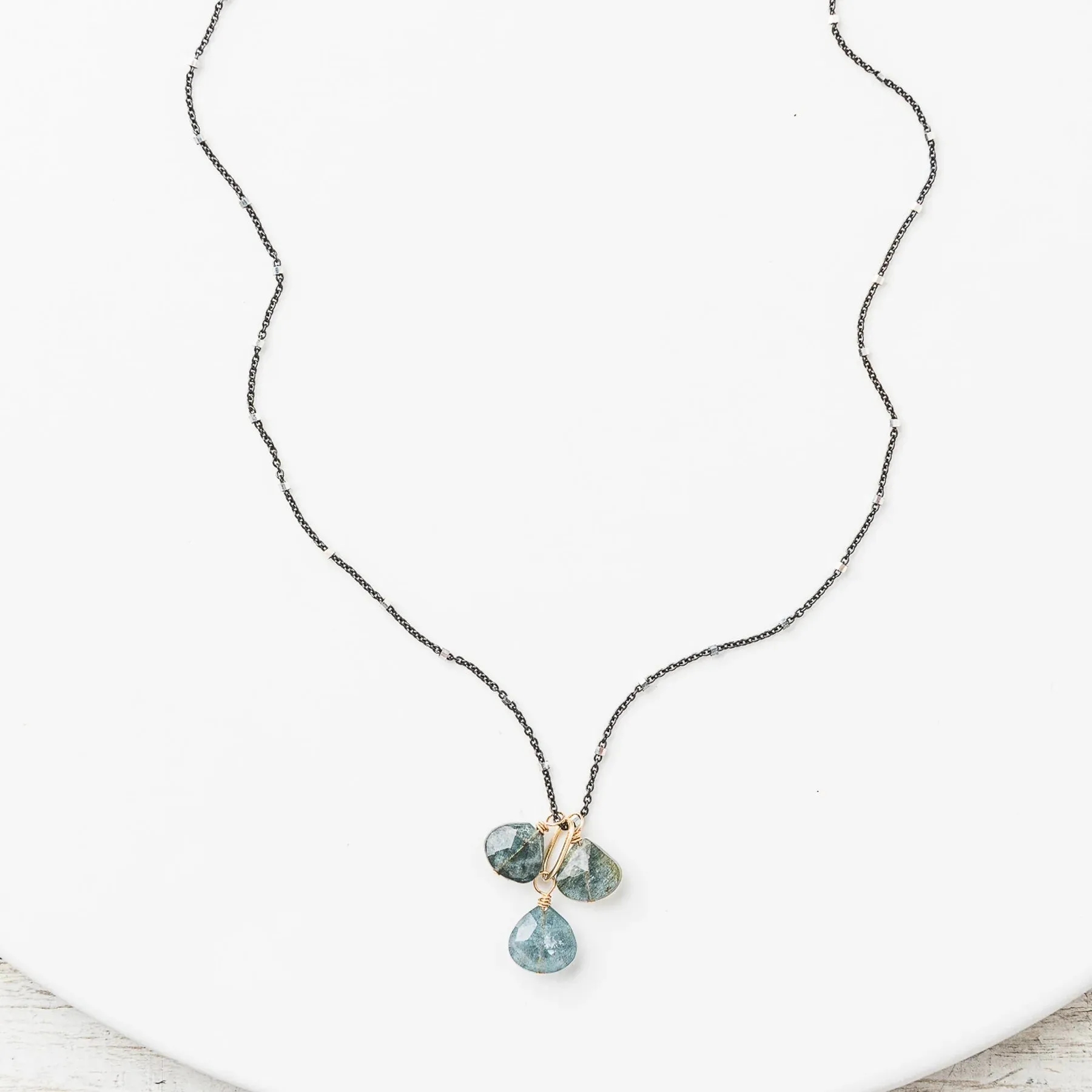 Moss Aquamarine Drop Trio Necklace on Satellite Chain