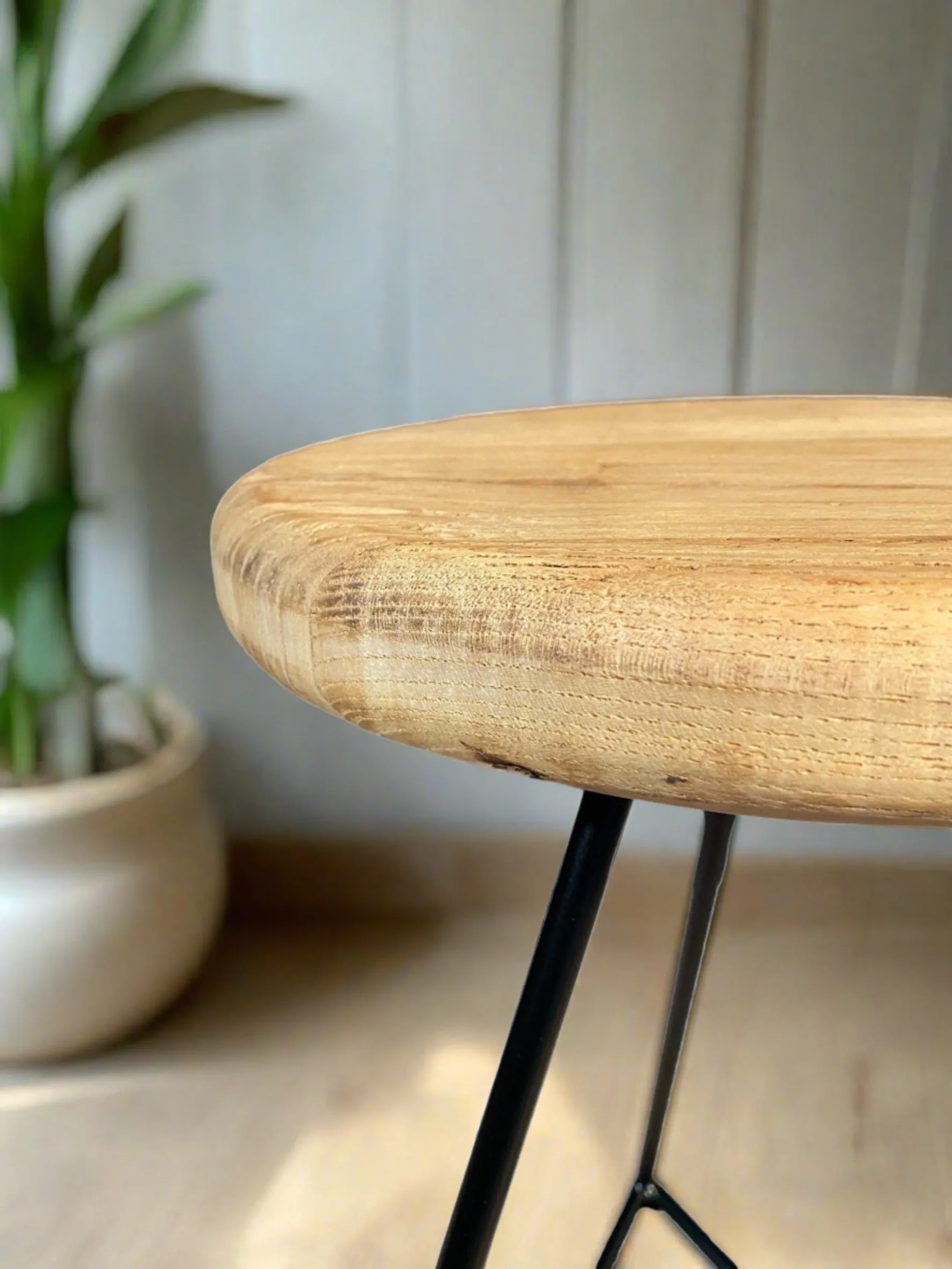 Old Barn Prism Stool - Round