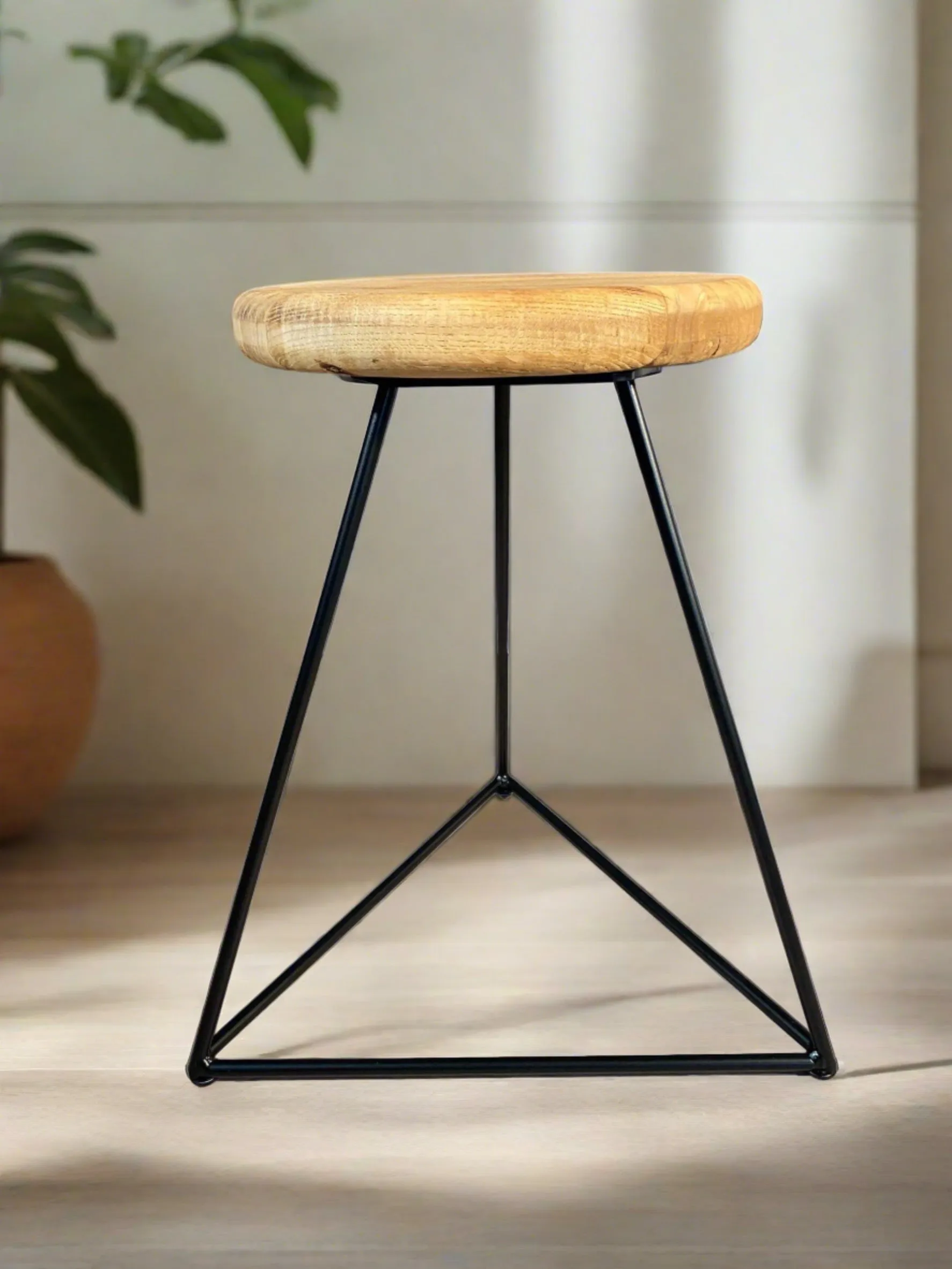 Old Barn Prism Stool - Round