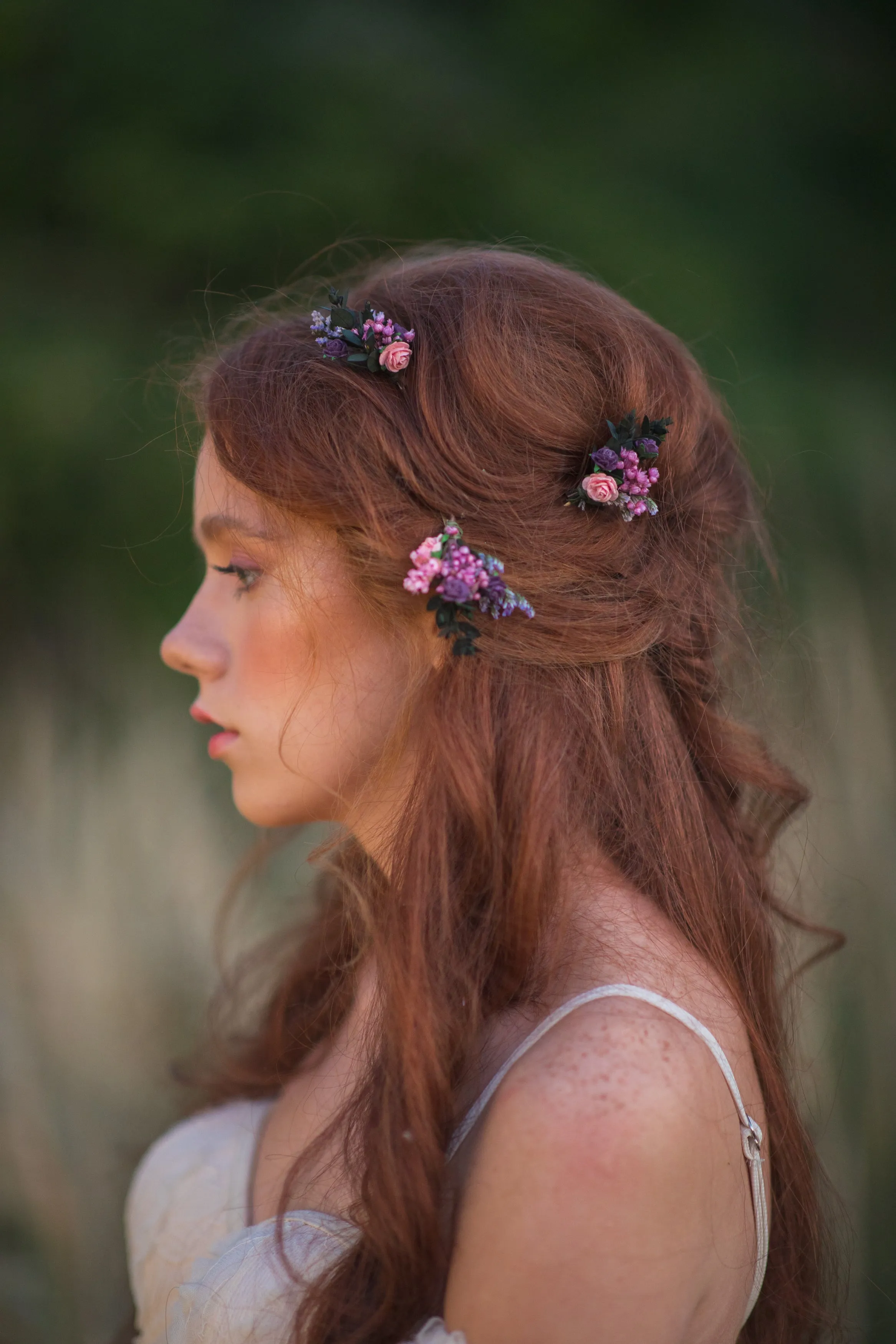 Purple flower hair pins Wedding flower bobby pins Bridal hair accessories Bride to be Purple hairpins Violet hair flowers Magaela Wedding