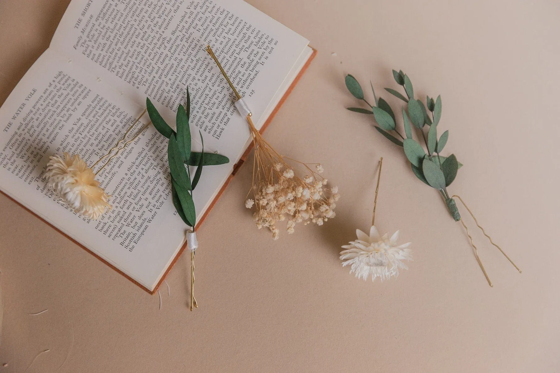 Real Eucalyptus & Straw Flowers with Dried Gypsophila 5 Piece Hair Pin Set