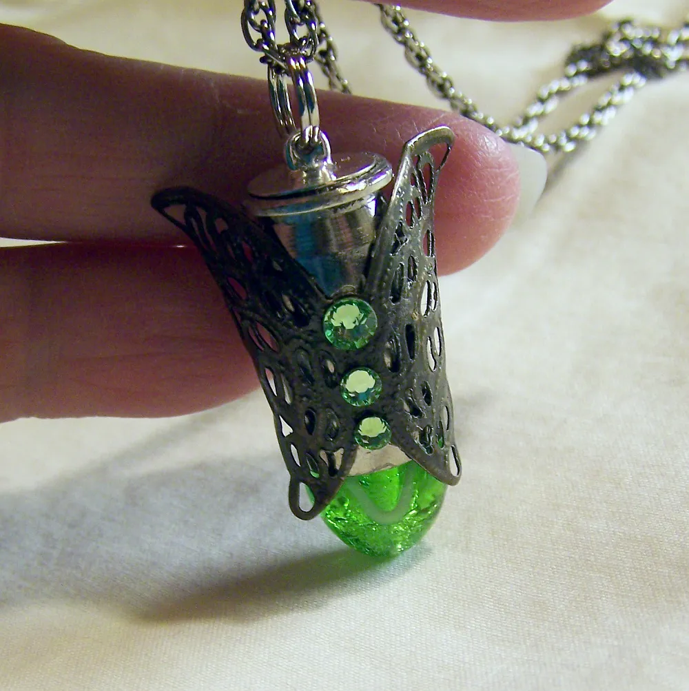 Spring Green Easter Egg Butterfly Filigree Bullet Pendant