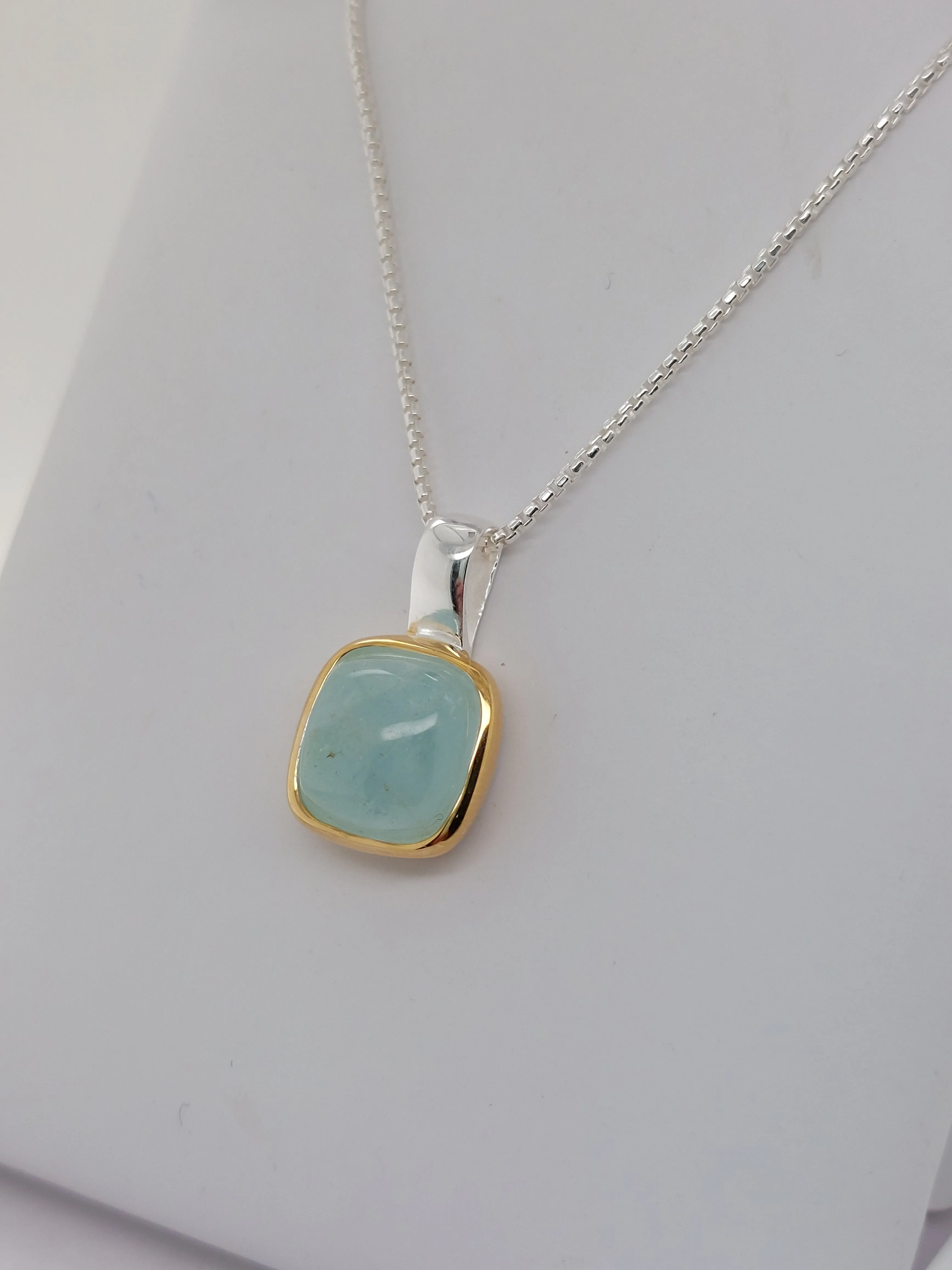 Two-Tone Aquamarine Necklace